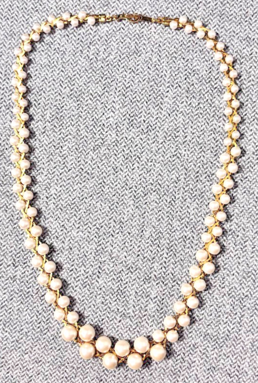 Vintage Gold Tone Woven Mesh Faux Pearl Collar Necklace Graduated 16"